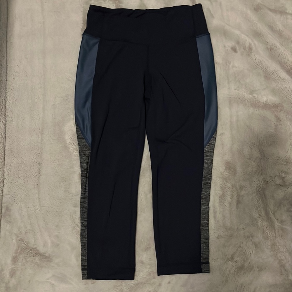 Athleta blue capri leggings